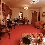 Dallas Hotel Warna